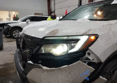 2019 Honda Passport Ex-L z USA, uszkodzony, nr VIN 5FNYF8H50KB011004